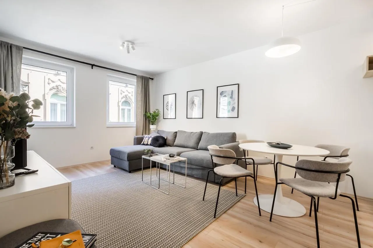 Cosy Tolnai Street Apartments Budapest